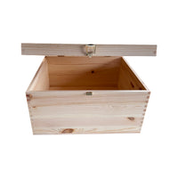 Amalberga branded wooden box for 6 bottles